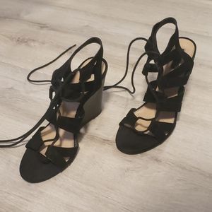 Forever 21 laced up black wedges